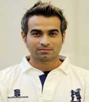 Imran Tahir took 4 wickets