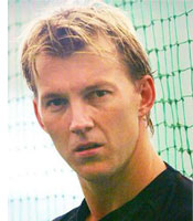 Brett Lee got the Man of the Match