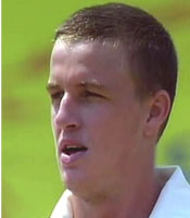 Purple Cap Holder Morne Morkel was left out by Delhi Daredevils!